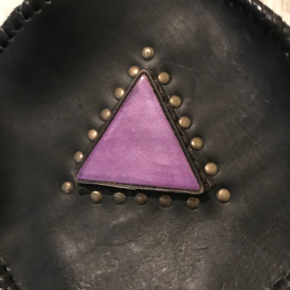 Round crossbody - Picture 3 of 4